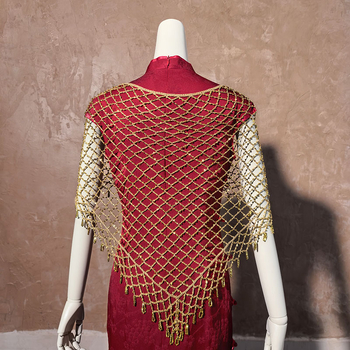 Šal- kaput za žene: Čipka, Ručno kukičani cvjetovi s perlama i resicama, mrežasti uzorak, vintage etno stil, trokutasti šal