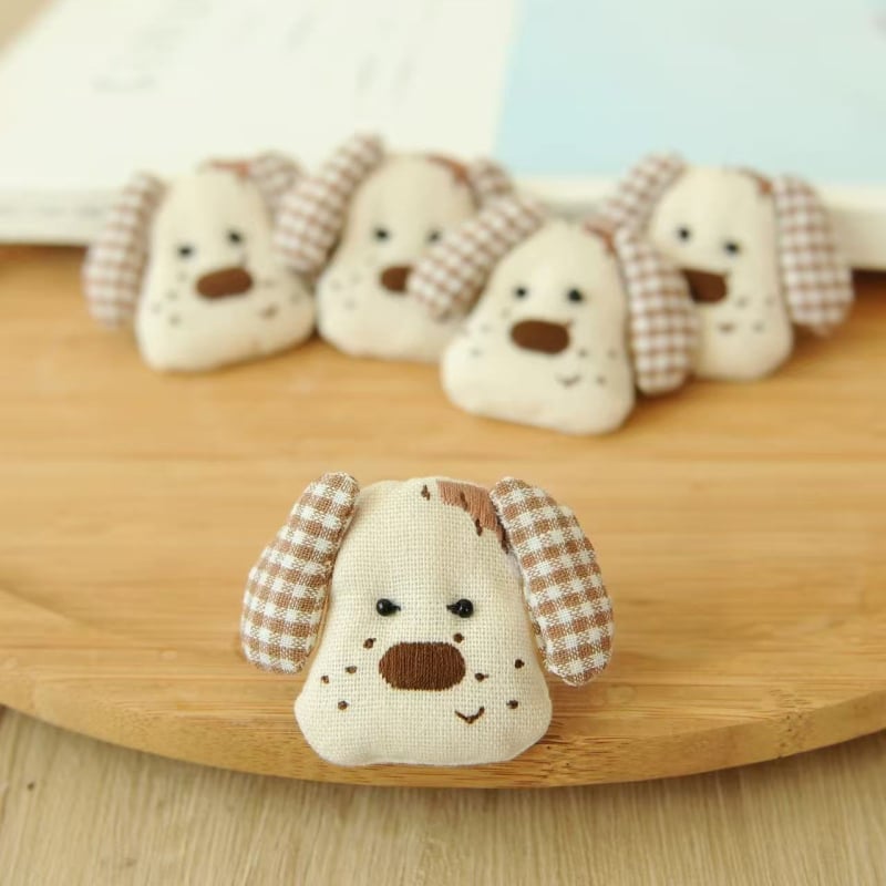 Textil virág kitűző — kézzel készített Mori-stílus, irodalmi retro dekoráció