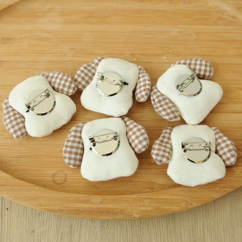 Textil virág kitűző — kézzel készített Mori-stílus, irodalmi retro dekoráció