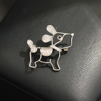 Broșă cu motif animal din zirconiu cubic sintetic; brand Yanyi; stil: doamnă, casual; formă: animale; acoperire electroplătită