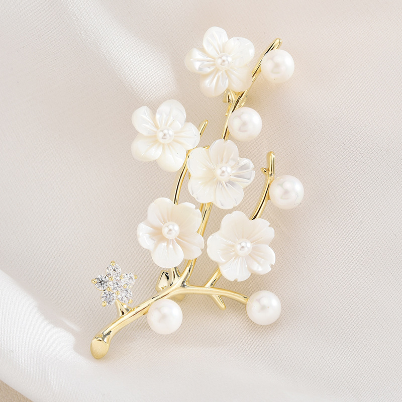 Virág alakú brooch, ötvözet anyag, galvanizálás, Simana márka, női OL stílus