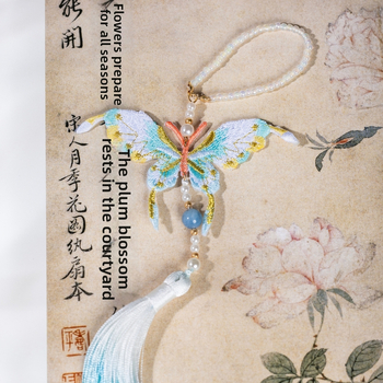 Išsiuvinėta drugelio formos apykaklė, vintazgo stiliaus moterų aksesuaras, rankų darbas, audinys, ruduo 2025