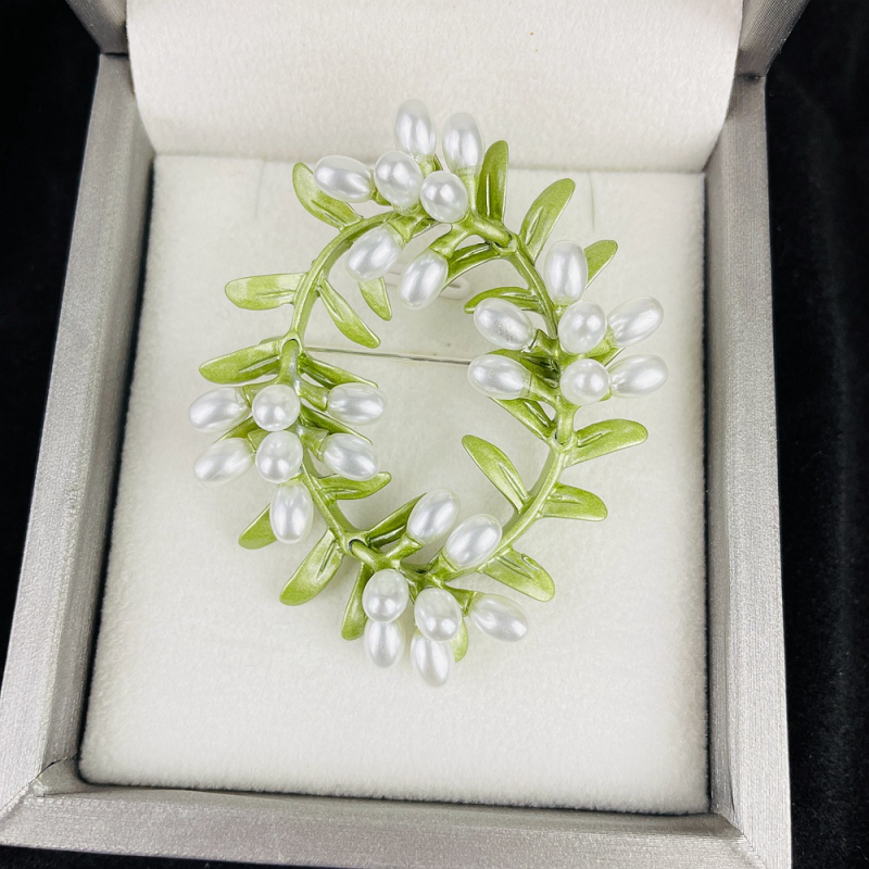 Broșă cu coroană, perlă emailată, din aliaj de zinc, design cu flori și frunze, unisex, lansare vară 2024