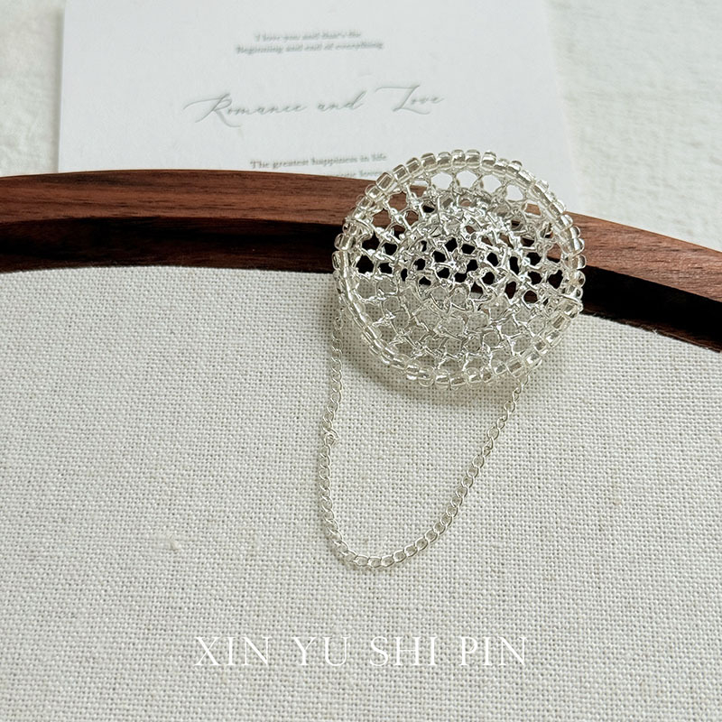 Broșă în stil franțuzesc, pălărie din paie țesută cu găuri, aliaj, electroplacare, vara 2025, stil personalitate