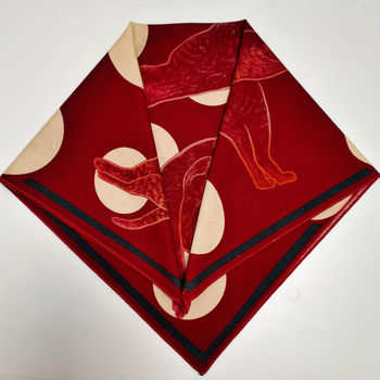 Medvilninė kvadratinė skara su katės atspaudu, dekoratyvinis aksesuaras, paprastas audimas (plain weave), tinkama visoms sezonoms