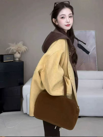 Ženski vuneni kaput s kapuljačom, labav kroj, duge rukave, jesen 2025