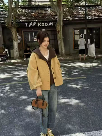 Ženski vuneni kaput s kapuljačom, labav kroj, duge rukave, jesen 2025