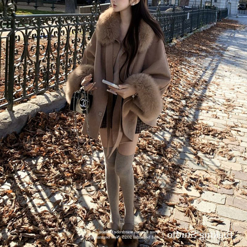 Γυναικείο παλτό από πολυεστέρα με διπλό γούνινο γιακά, κούμπωμα με κορδόνι, χαλαρή γραμμή, κανονικό μήκος 50-65 cm