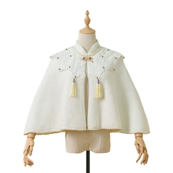 Външно облекло с качулка и наметало • полиестер • монокромен модел • бродерия • есен 2025
