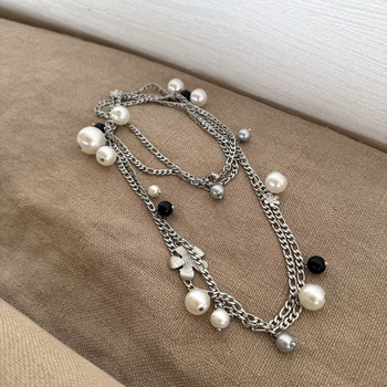 Colier lung cu perle pentru femei, detalii florale, design multistrat, pandantiv din aliaj, electroplacare, lanț regulat