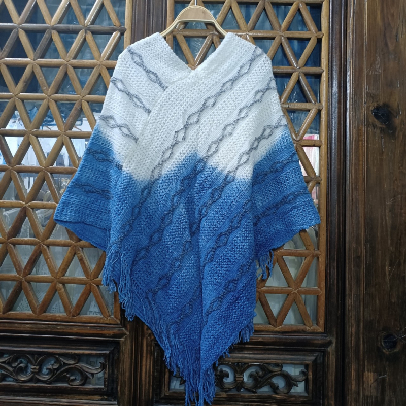 Shawl tie-dye με V-λαιμό, μάλλινο πουλόβερ-μανδύας για φθινοπωρινή-χειμερινή χρήση, βαμμένο με φυτικές βαφές