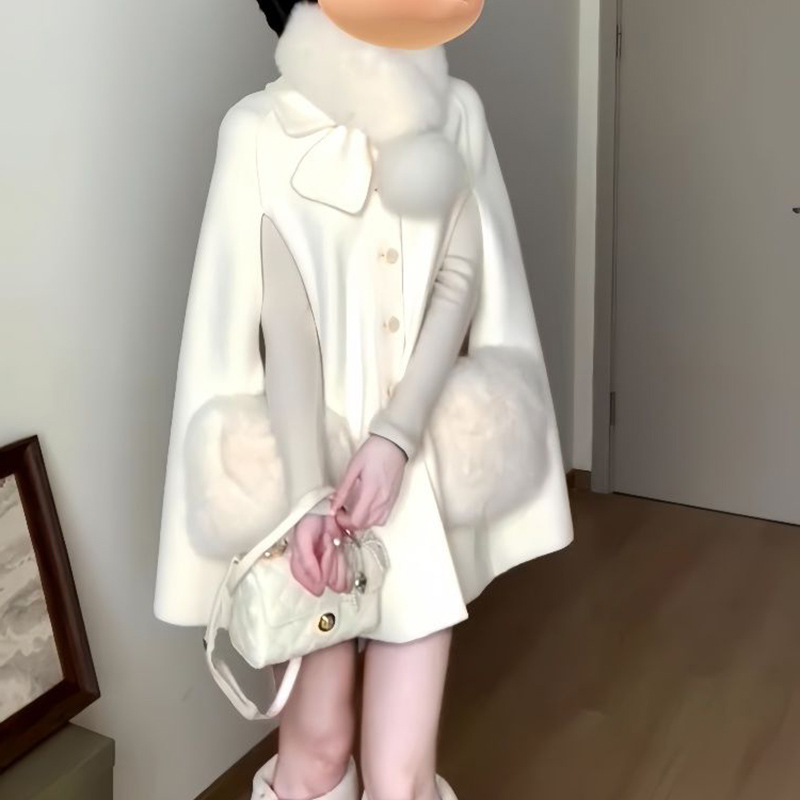 Sievietēm Cape jaka no poliestera, brīvs piegriezums, vidējā garuma, polo apkakle, garas piedurknes