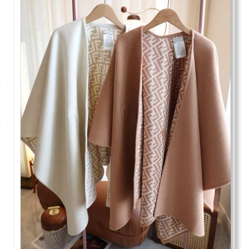 Ανδρικό παλτό μαλλί με εκτύπωση, αναστρέψιμο, ζώνη στη μέση, 10% κασμίρι, δύο όψεις, κουκούλα για τον χειμώνα