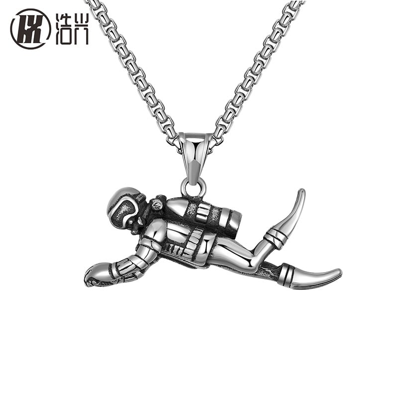 Férfi hosszú medálos nyaklánc — geometriai stílus, titánium acél, márka HAO XING, személyes tendencia (titánium acél; HAO XING; geometriai stílus; személyes tendencia)