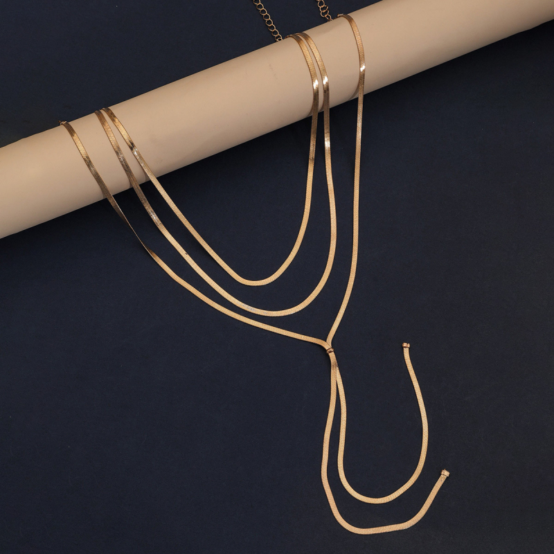 Hosszú fém láncos tassel nyaklánc, hip-hop stílusban (Anyag: Fém; Feldolgozás: Elektroplakolás; Stílus: Személyiség; Ősz 2023)