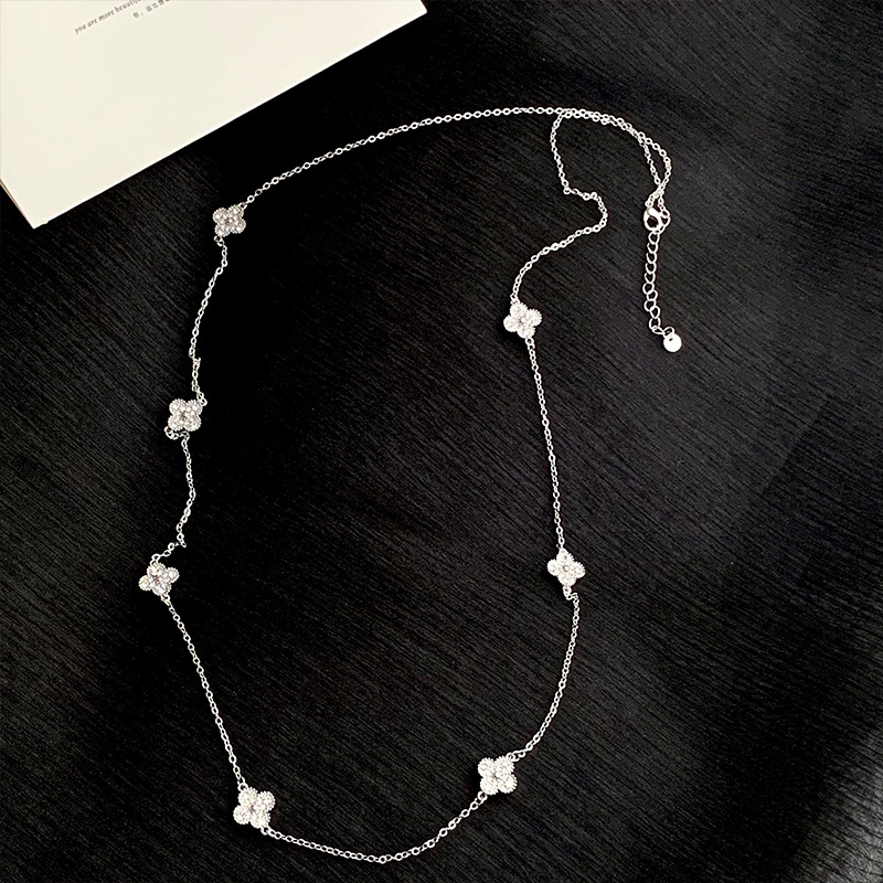 Négylevelű lóhere nyaklánc, hosszú kettős lánccal, ötvözet anyag, egyedi stílus, termékkód 7033, nyári megjelenés 2025