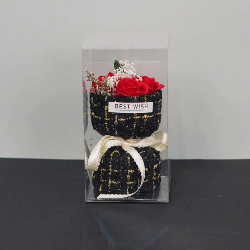 Mini buchet de trandafiri într-o cutie cadou cu flori de săpun — stil coreean, varietate de trandafiri, gata pentru cadou, cadou pentru festival