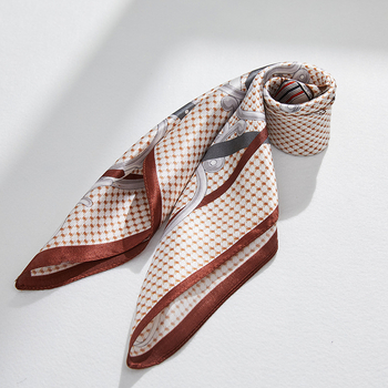 Копринен квадратен шал, сатенена тъкан, стил моден офис, печат, за лято