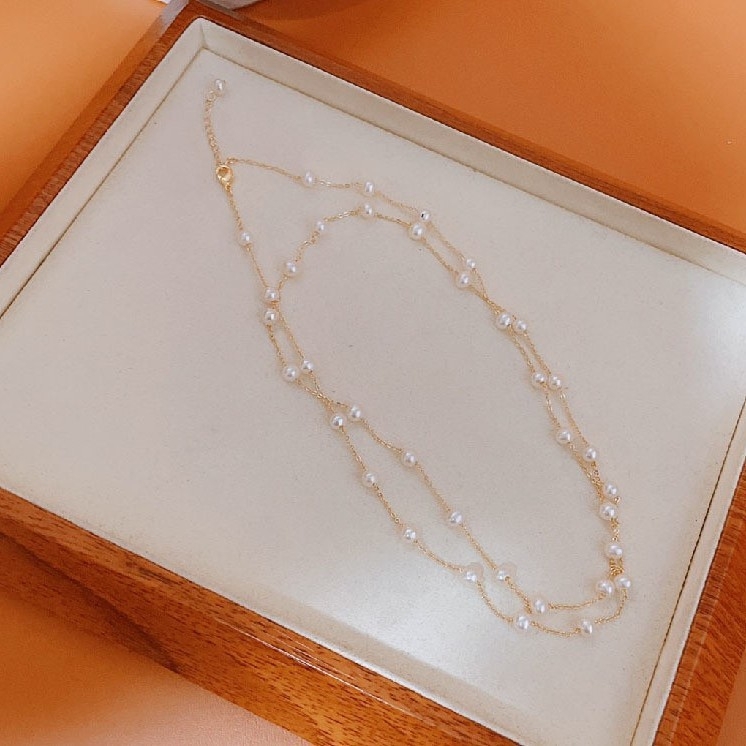 Κολιέ με μαργαριτάρια γλυκού νερού 4–5 mm, επίχρυσο 14K, σχέδιο Αστροφεγγιά, κατάλληλο για layering