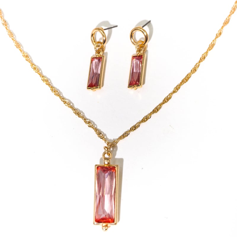 Set de bijuterii: cercei și colier; aliaj de zinc; electroplacare; lanț în formă de O; pandantive geometrice