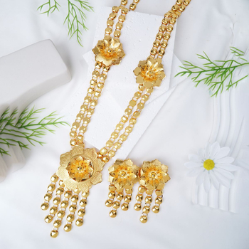 Set nakita: dugi naušnice i ogrlica s cvjetnim uzorkom, metalni materijal s elektroplatiranjem, privjesak od legure, produžni lančić