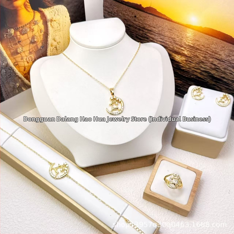 Set šperkov pre ženy s vianočným sobom — meďový dutý polmesiacový náhrdelník s O‑retiazkou, parohy s Moissanite diamantom, štvordielny set