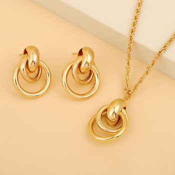 Комплект от обеци и колие: многослойни кръгли обици, материал желязо; висулка желязо; електроплакиране; обикновена верига