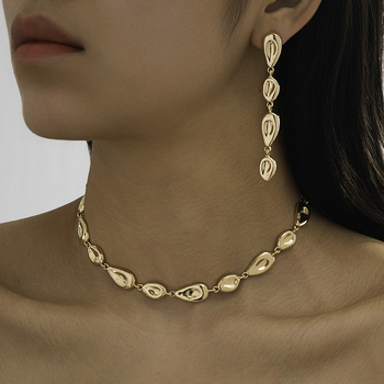 Комплект женски бижута: многослойна висулка от метална сплав с мида; дизайни: сърце, капка и камбанка; стил литературно ретро.