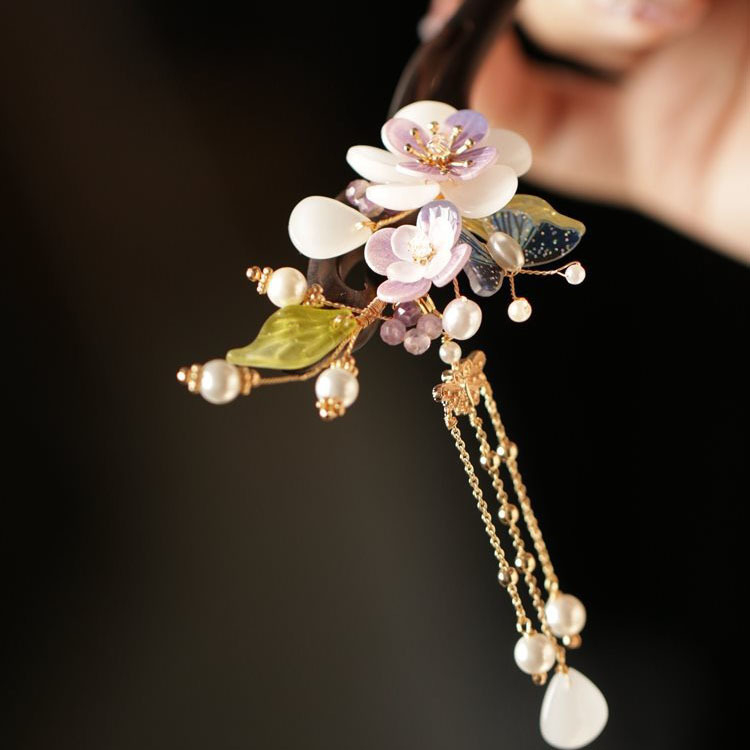 Agrafă de păr din lemn, stil retro, cu detalii florale – potrivită ca dar pentru nuntă sau zi de naștere