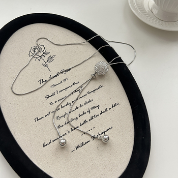 Κολιέ-αλυσίδα για πουλόβερ με κρεμαστό σε σχήμα λουλουδιού, καρό σχέδιο, κράμα, αλυσίδα φιδιού, γυναικείο κορεατικό στυλ