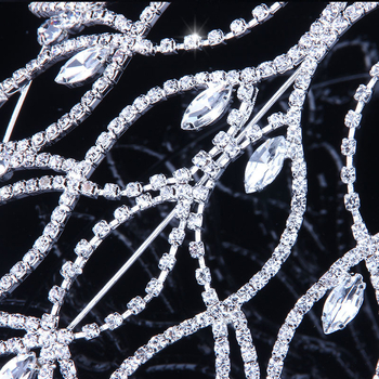 Diadem za kosu GLAMing – kristali, ženski stil, motiv lišća, elektroplating