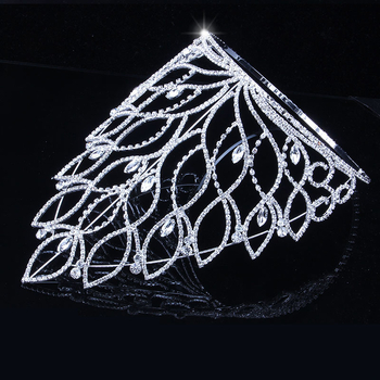 Diadem za kosu GLAMing – kristali, ženski stil, motiv lišća, elektroplating