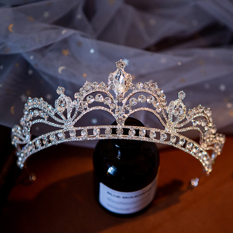 Vjenčani tiara za kosu s rhinestones i biserima, polukružna kruna, elektroplatirano, pojedinačno pakirano, prilagodljivo, pogodno za vjenčanje i rođendan