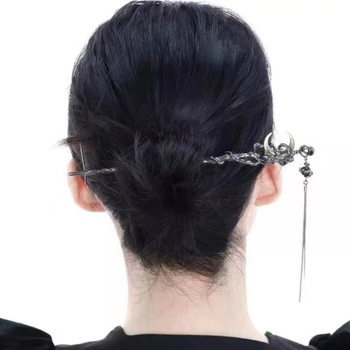 Igla za kosu s mjesečevim motivom, crna, novi kineski stil, geometrijski dizajn (Materijal: legura; Završna obrada: elektroplatina; Pakiranje: neovisno pakiranje)