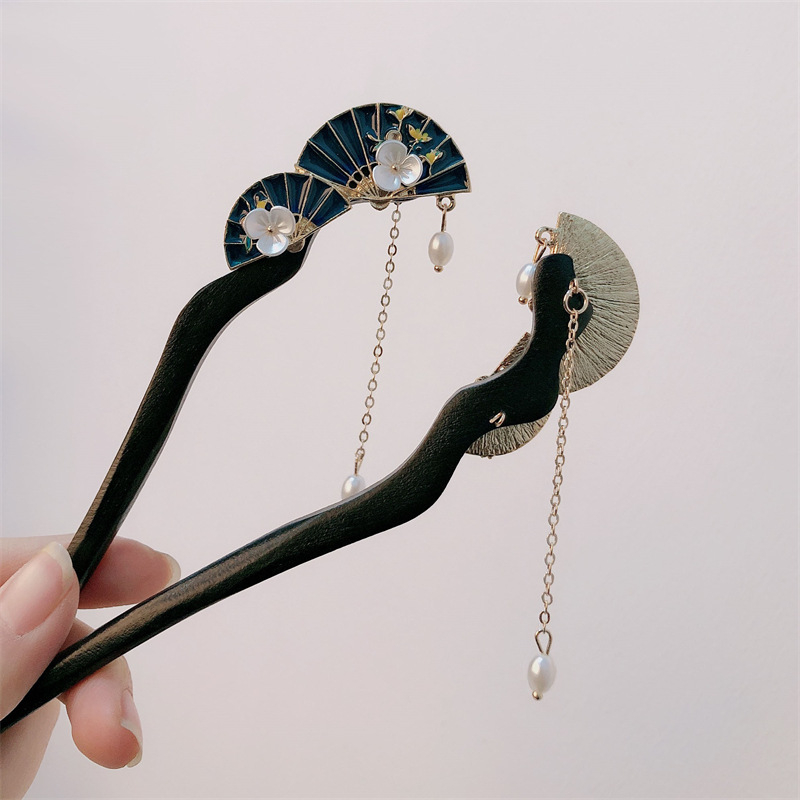 Ac pentru păr din lemn în formă de evantai, stil chinezesc, cod produs 1489