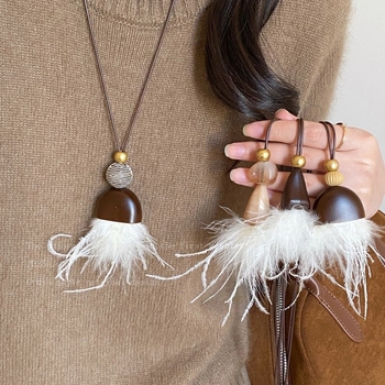 Colier cu pandant geometric, materiale mixte, placare electroplatină, lanț regulat, pentru femei