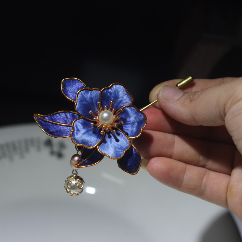 Clip de păr cu perle, design floral filigran în velur, camelia și bujor, accesorii Hanfu pentru nuntă