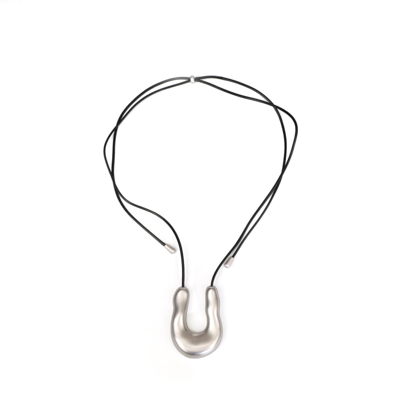 Colier cu formă U, asimetric, din cupru, lanț din cordon de piele, electroplating, circumferință 81 cm+