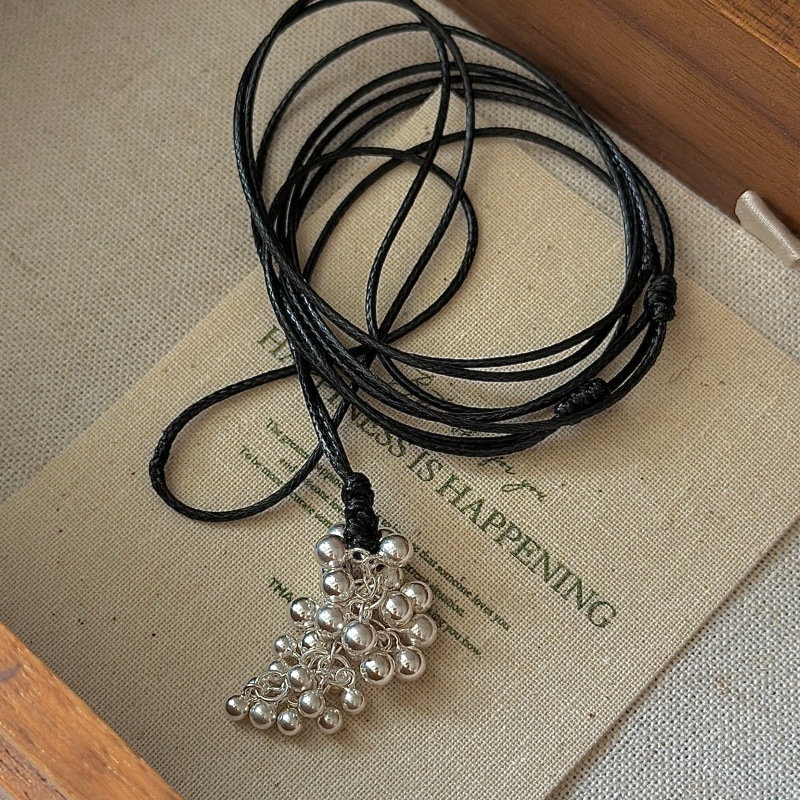 S925 srebro, korejskog stila, nišni dizajn, retro motiv grožđa, crna šnurna ogrlica za pulover, jednostavan personalizirani lanac