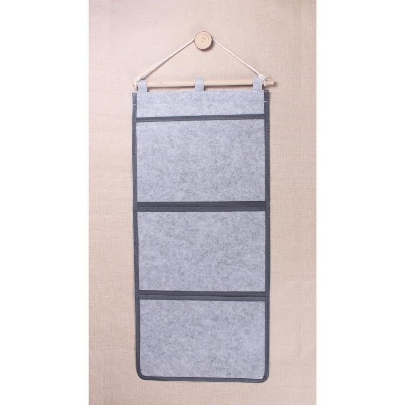 Nem szőtt anyagból készült akasztós táska gyerekek rajzainak és házi feladatainak osztálytermi kiállításához