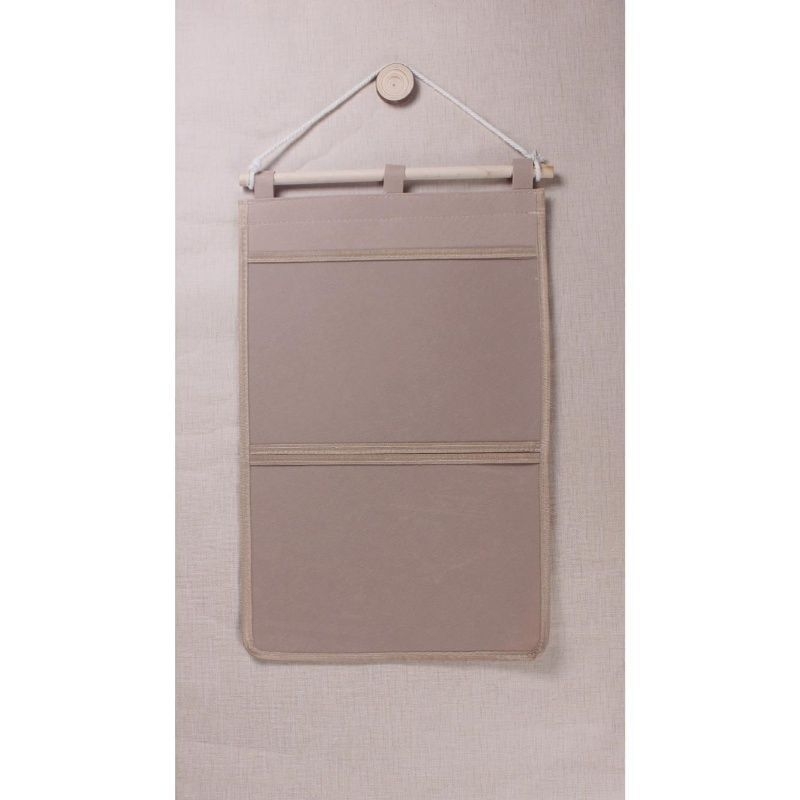 Nem szőtt anyagból készült akasztós táska gyerekek rajzainak és házi feladatainak osztálytermi kiállításához