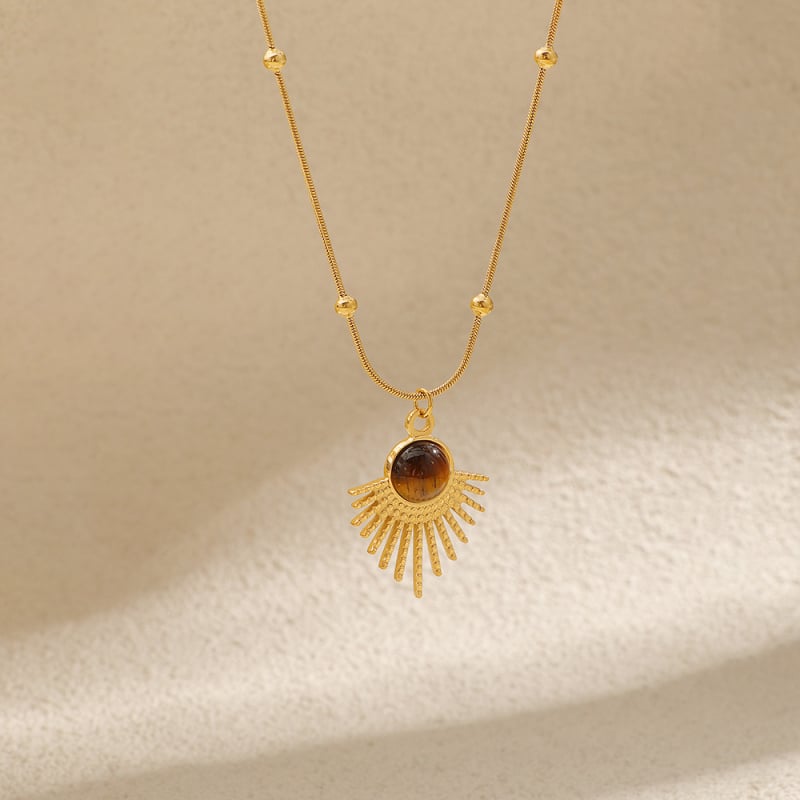 Nyakék: Geometriai titanium acél medál rozsdamentes acél láncon, való aranyozással; nőknek; Maillard stílus, irodalmi retro