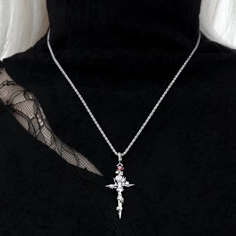 Ogrlica s privjeskom Rose Cross, srebro 925, twist lanac, minimalistički unisex, ljeto 2024