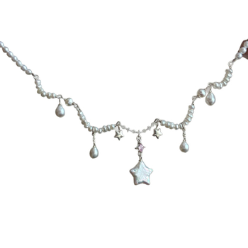 Geometriai formájú nyaklánc cink-ötvözet bojtos függővel, elektroplatírozott felülettel