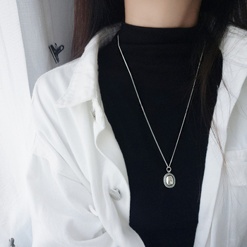 Garš džempera ķēde, sudraba, ģeometrisks ovāls dizains, sānu ķēde, garums 51–80 cm