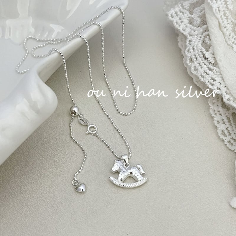 Colier din argint 925, lanț cu zale sferice, pandantiv cal, lungime reglabilă 51-60 cm