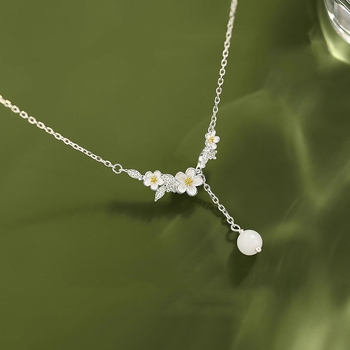 Nakit od srebra 925 s privjeskom u obliku cvijeta, križni lanac, lagani luksuzni stil za žene, zimsko izdanje 2025