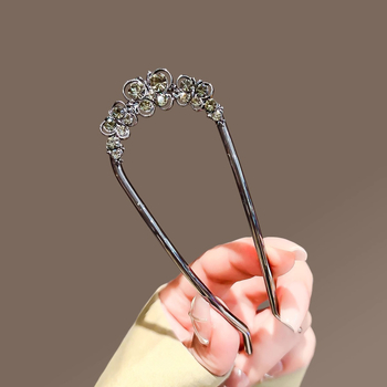 Agrafă pentru păr cu motiv de fluture, formă U, din aliaj, placare electrolitică, stil simplu (Material: aliaj; Formă: U; Motiv: fluture; Finisaj: placare electrolitică; Categorie: agrafe de păr)