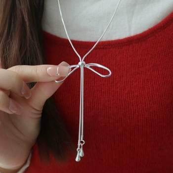 Ogrlica u obliku mašne, mješavina materijala, elektroplatiranje, marka Butterfly, lanac za džemper