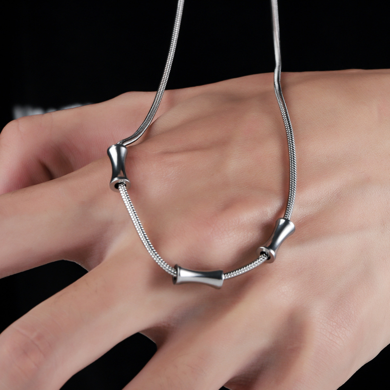 Geometrijski lanac od titan čelika, titan privjesak, lanac zmijskog kostiju, polirani završetak, unisex